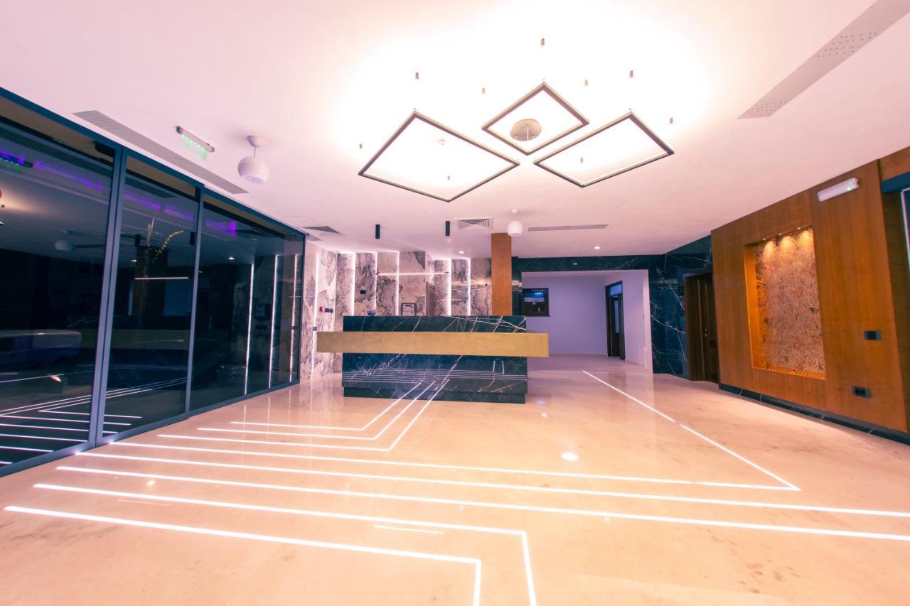 Hotel Aura Unirii 阿尔巴·尤利亚· 外观 照片