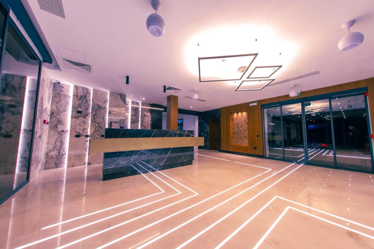 Hotel Aura Unirii 阿尔巴·尤利亚· 外观 照片